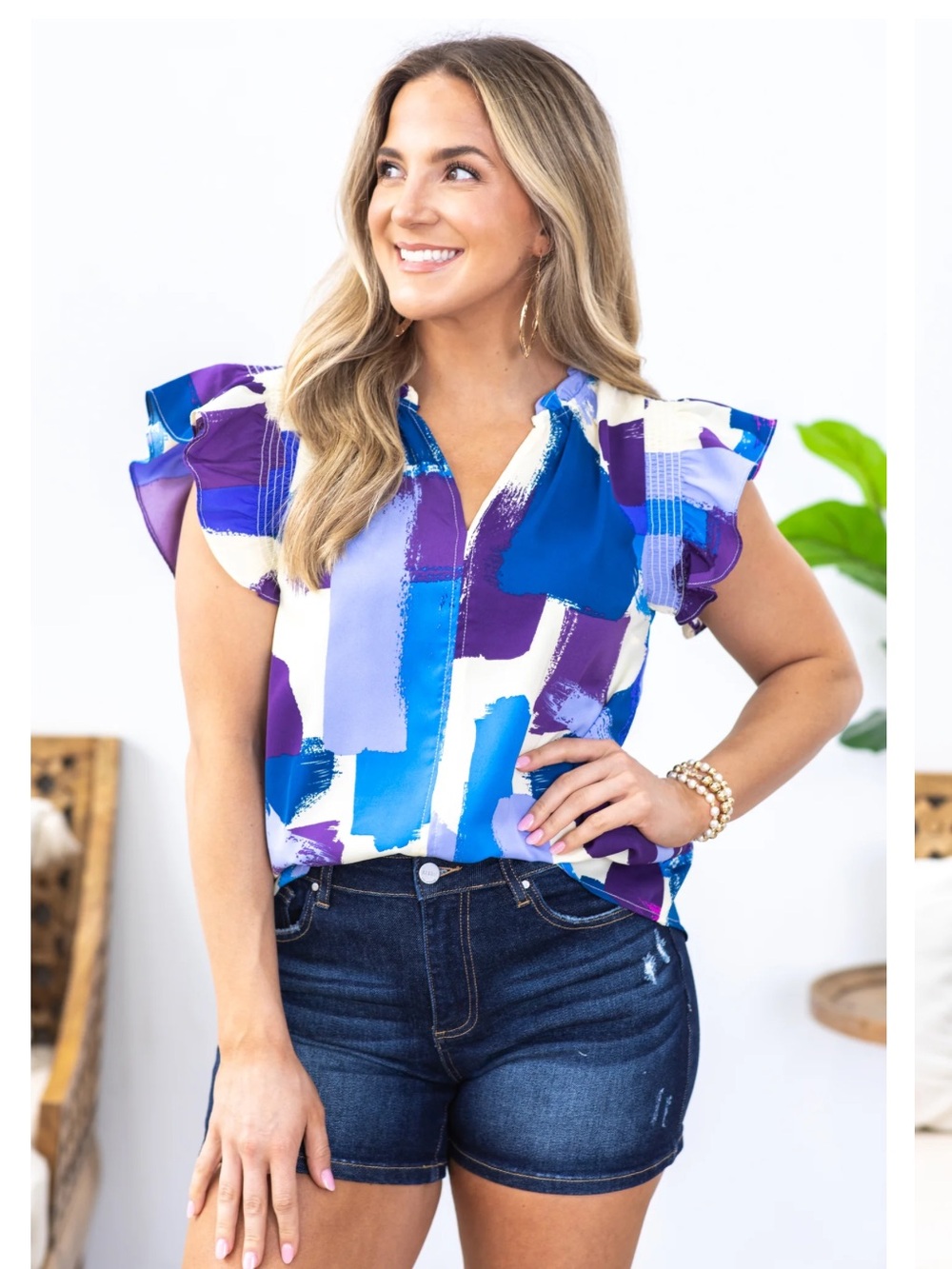 Umgee Abstract Brushstroke Flutter Sleeve Top in Purple & Blue EUC